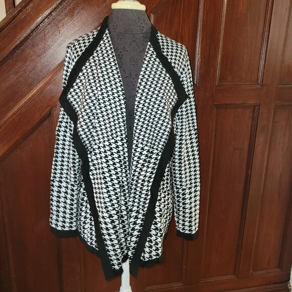 Dennis Basso Houndstooth Cardigan Sweater L Open Front Black & White - Picture 1 of 4